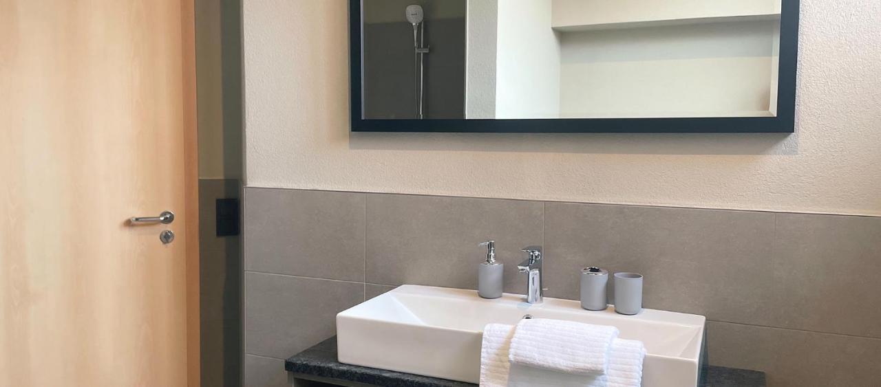 טאוברבישופסהיים Hotel Das Bischof מראה חיצוני תמונה